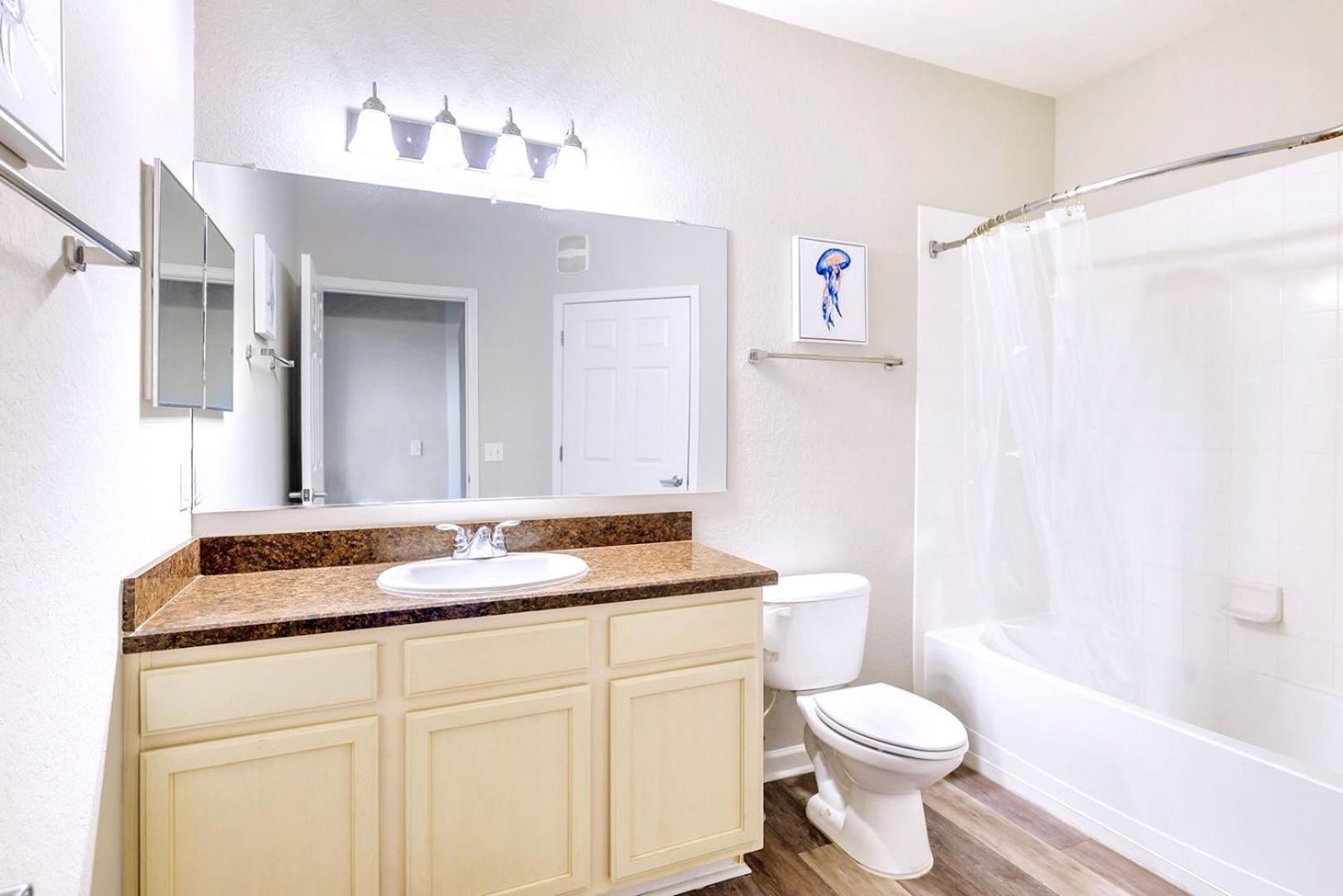Bright & Modern 2Br Condo With Pool & Hot Tub, Near Disney! Орландо Экстерьер фото
