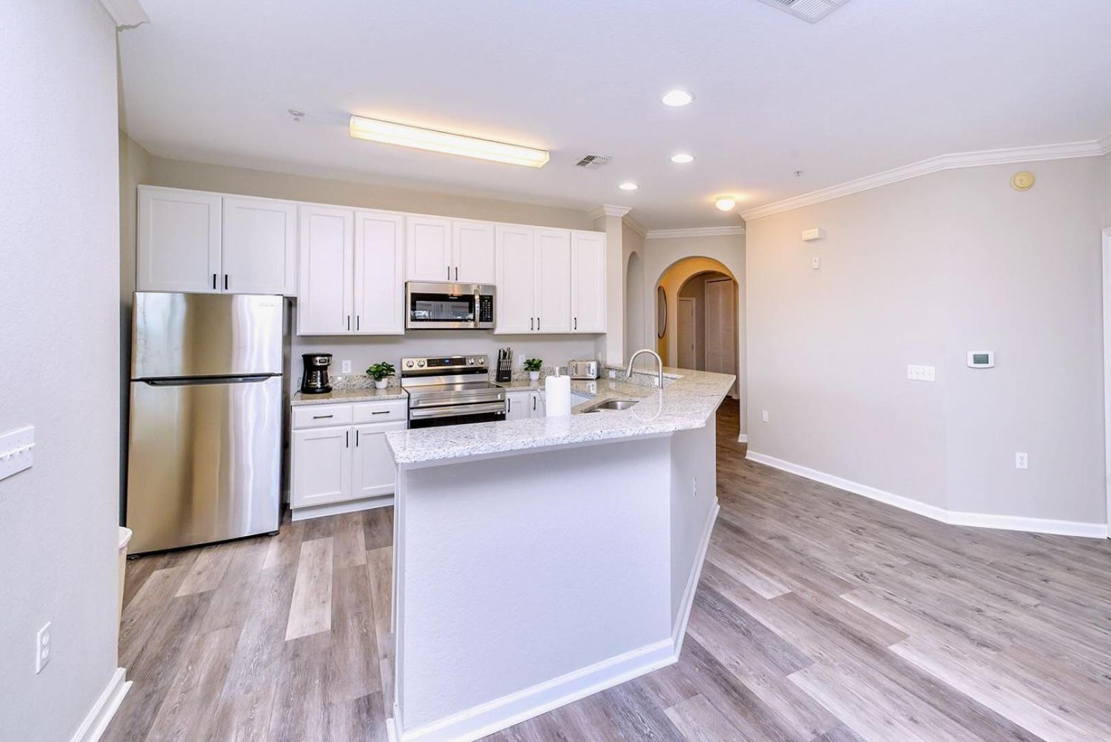 Bright & Modern 2Br Condo With Pool & Hot Tub, Near Disney! Орландо Экстерьер фото