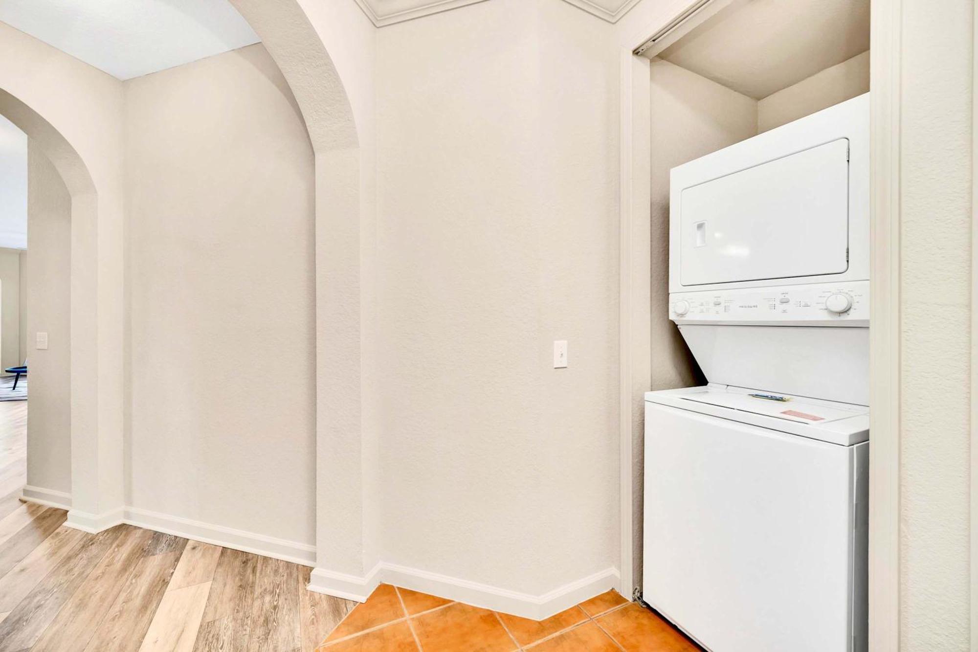 Bright & Modern 2Br Condo With Pool & Hot Tub, Near Disney! Орландо Экстерьер фото